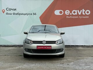 2013 Volkswagen Polo V, серебристый, 829000 рублей, вид 2