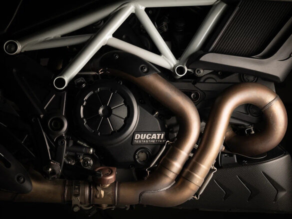 2014 Ducati Diavel Carbon, чёрный, 1350000 рублей - вид 9