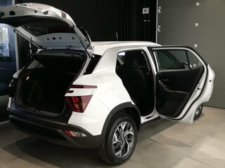 2025 Solaris HC, белый, 3490000 рублей, вид 4