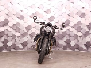 2017 Triumph Bonneville Bobber, красный, 1049000 рублей, вид 5