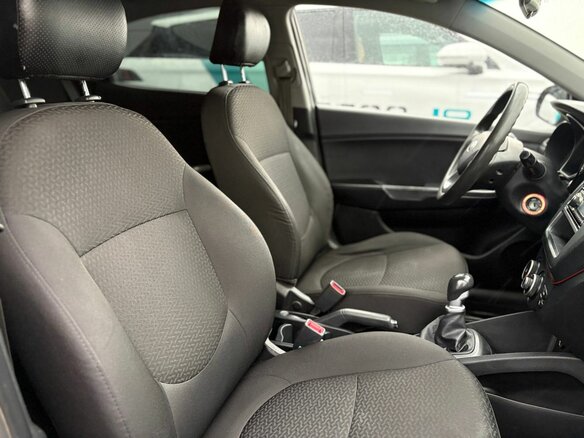 2014 Kia Rio III, чёрный, 585000 рублей - вид 14