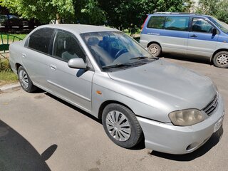 2005 Kia Spectra I Рестайлинг 2, серебристый, 219000 рублей, вид 3