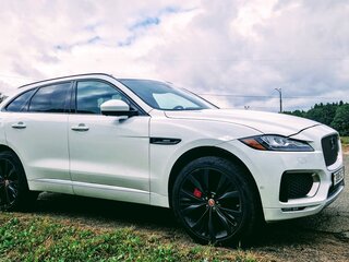 2018 Jaguar F-Pace S I, белый, 2560000 рублей, вид 4