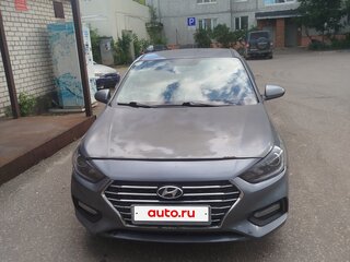 2018 Hyundai Solaris II, серый, 825000 рублей, вид 1