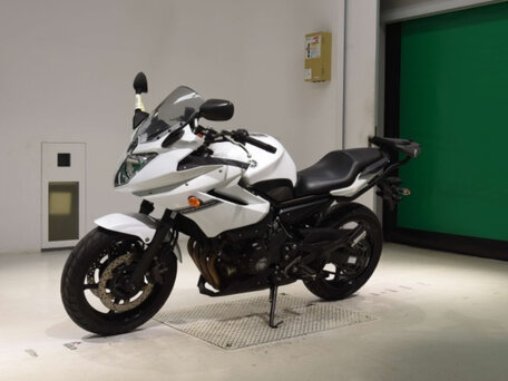 2012 Yamaha XJ6 (FZ6R), белый, 400000 рублей, вид 1