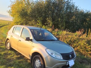 2012 Renault Sandero I, бежевый, 400000 рублей, вид 1