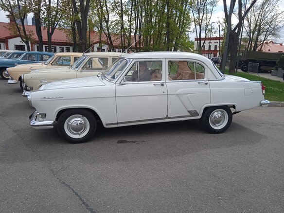 1965 ГАЗ 21 «Волга» 21Р, белый, 5950000 рублей - вид 8
