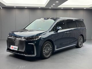 2026 Voyah Dream I Рестайлинг, синий, 7490000 рублей, вид 1