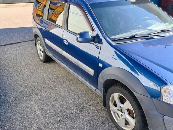 2018 Lada (ВАЗ) Largus Cross I, синий, 800000 рублей - вид 2