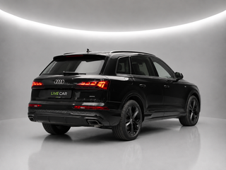 2026 Audi Q7 50 TDI II (4M) Рестайлинг 2, чёрный, 14100000 рублей, вид 2