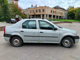 2006 Renault Logan I, серебристый, 299000 рублей, вид 3