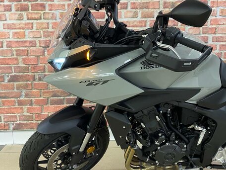 2026 Honda CB 1000GT, серый, 2187000 рублей, вид 4