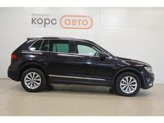 2017 Volkswagen Tiguan II, чёрный, 2388000 рублей, вид 4