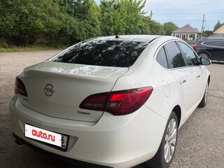 2013 Opel Astra J Рестайлинг, белый, 780000 рублей, вид 3
