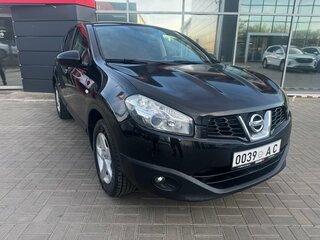 2013 Nissan Qashqai I Рестайлинг, чёрный, 869900 рублей, вид 2
