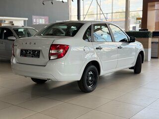 2025 Lada (ВАЗ) Granta I Рестайлинг, белый, 850000 рублей, вид 4