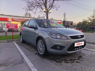 2010 Ford Focus II Рестайлинг, серый, 499000 рублей, вид 4