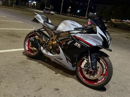 2022 Suzuki GSX-R 600, серый, 970000 рублей, вид 1