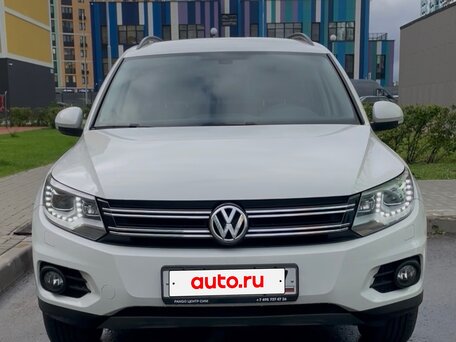 2013 Volkswagen Tiguan I Рестайлинг, белый, 1990000 рублей, вид 2