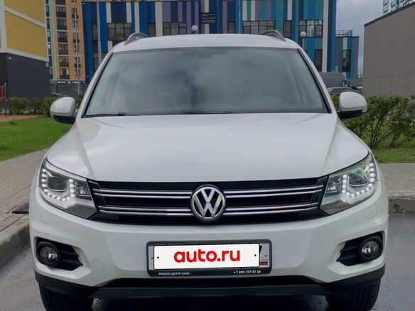 2013 Volkswagen Tiguan I Рестайлинг, белый - вид 1