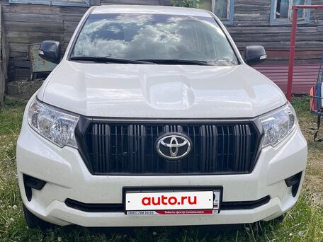 2021 Toyota Land Cruiser Prado 150 Series Рестайлинг 3, белый, 7500000 рублей, вид 1
