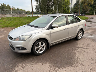 2008 Ford Focus II Рестайлинг, серебристый, 475000 рублей, вид 1