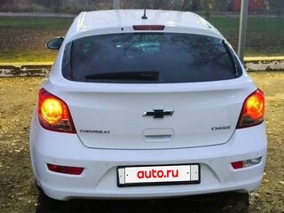 2014 Chevrolet Cruze I Рестайлинг, белый, 680000 рублей, вид 1