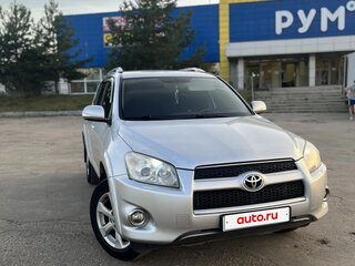 2011 Toyota RAV4 Long III (XA30) Рестайлинг, серебристый, 1390000 рублей, вид 1