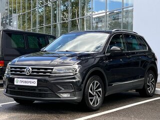 2018 Volkswagen Tiguan II, чёрный, 2319000 рублей, вид 1