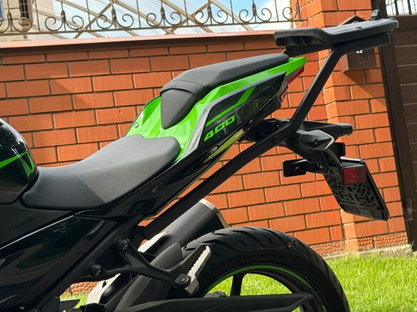 2020 Kawasaki Ninja 400, зелёный, 680000 рублей - вид 10