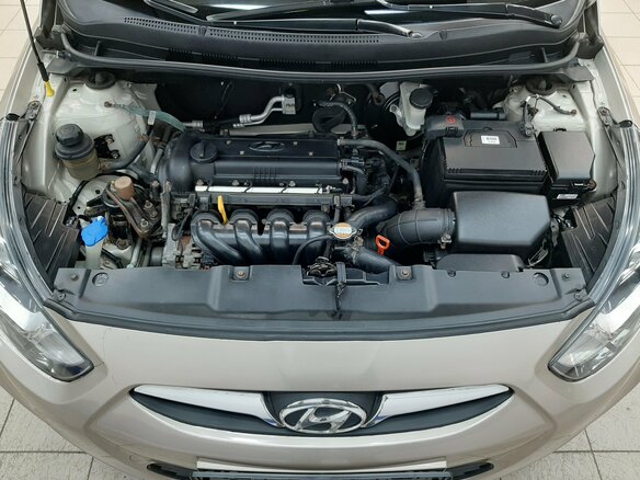 2011 Hyundai Solaris I, бежевый, 659000 рублей - вид 6