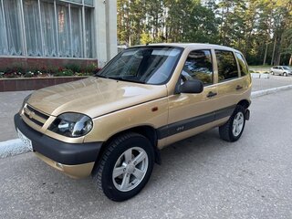 2004 Chevrolet Niva I, бежевый, 405000 рублей, вид 1