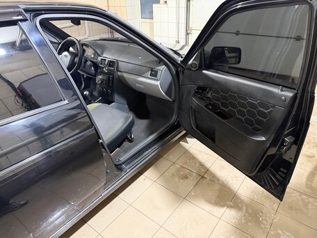 2011 Lada (ВАЗ) Priora I, чёрный, 300000 рублей, вид 3