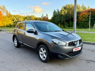2013 Nissan Qashqai I Рестайлинг, серый, 799999 рублей, вид 3