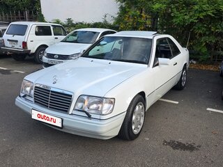 1992 Mercedes-Benz E-Класс 320 I (W124), белый, 1700000 рублей, вид 1