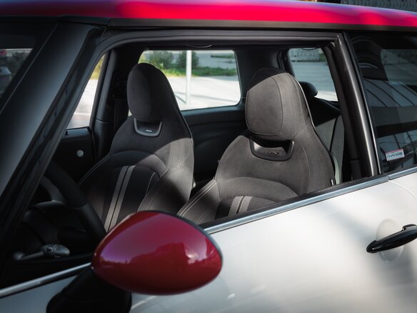 2003 Mini Hatch Cooper S I (R50), красный, 2000000 рублей - вид 12
