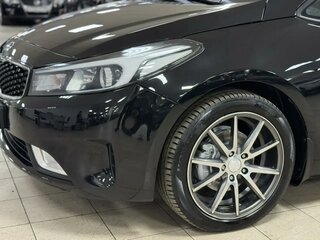 2017 Kia Cerato III Рестайлинг (Classic), чёрный, 949000 рублей, вид 3