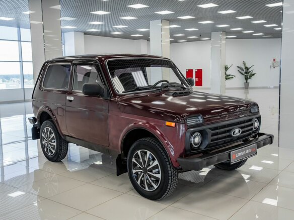 2011 Lada (ВАЗ) 2121 (4x4) I Рестайлинг, красный - вид 2