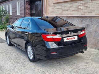 2013 Toyota Camry VII (XV50), чёрный, 1485000 рублей, вид 3