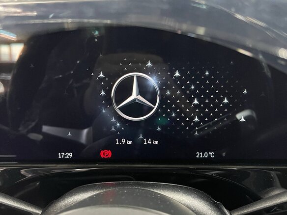 2026 Mercedes-Benz E-Класс 300 VI (W214, S214), чёрный, 9900000 рублей - вид 7