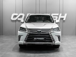 2019 Lexus LX 570 III Рестайлинг 2, белый, 9000000 рублей, вид 3