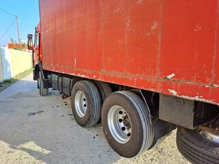 1992 КамАЗ 53212, красный, 850000 рублей, вид 5