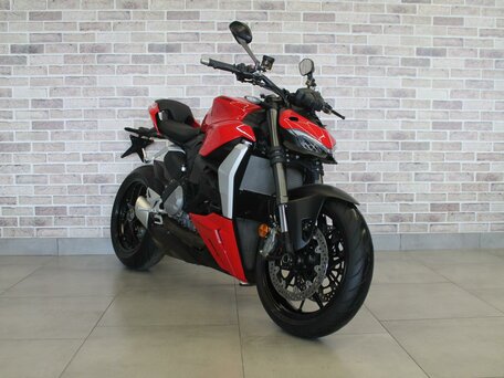 2022 Ducati Streetfighter V2, красный, 1572000 рублей, вид 3