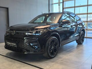 2026 Volkswagen Tiguan L Pro III (China Market), чёрный, 4849000 рублей, вид 1