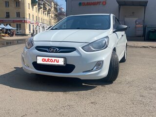 2013 Hyundai Solaris I, белый, 770000 рублей, вид 5