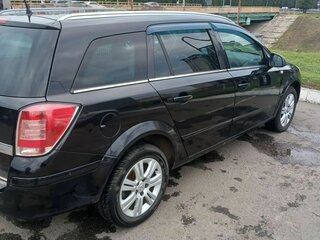 2011 Opel Astra H Рестайлинг, чёрный, 500000 рублей, вид 2