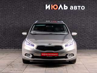2014 Kia Ceed II, серебристый, 1250000 рублей, вид 2