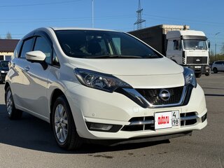 2020 Nissan Note II Рестайлинг, белый, 1469000 рублей, вид 3