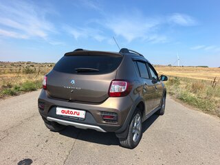 2021 Renault Sandero Stepway II Рестайлинг, коричневый, 1300000 рублей, вид 5