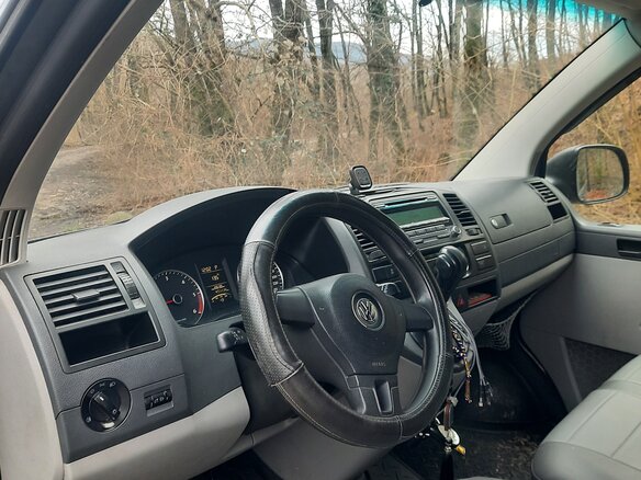 2011 Volkswagen Caravelle T5 Рестайлинг, серый - вид 5